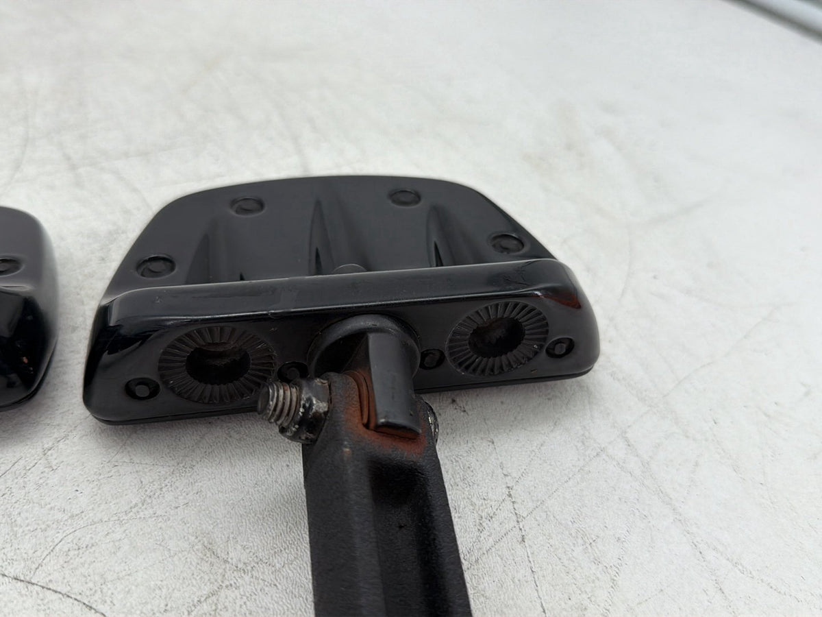 2009 Harley Dyna Street Bob FXDB OEM Passenger Left & Right Foot Pegs