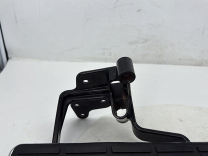 2004 Harley Softail FLSTC Heritage Classic OEM Left Right Driver Floorboard Foot Rest