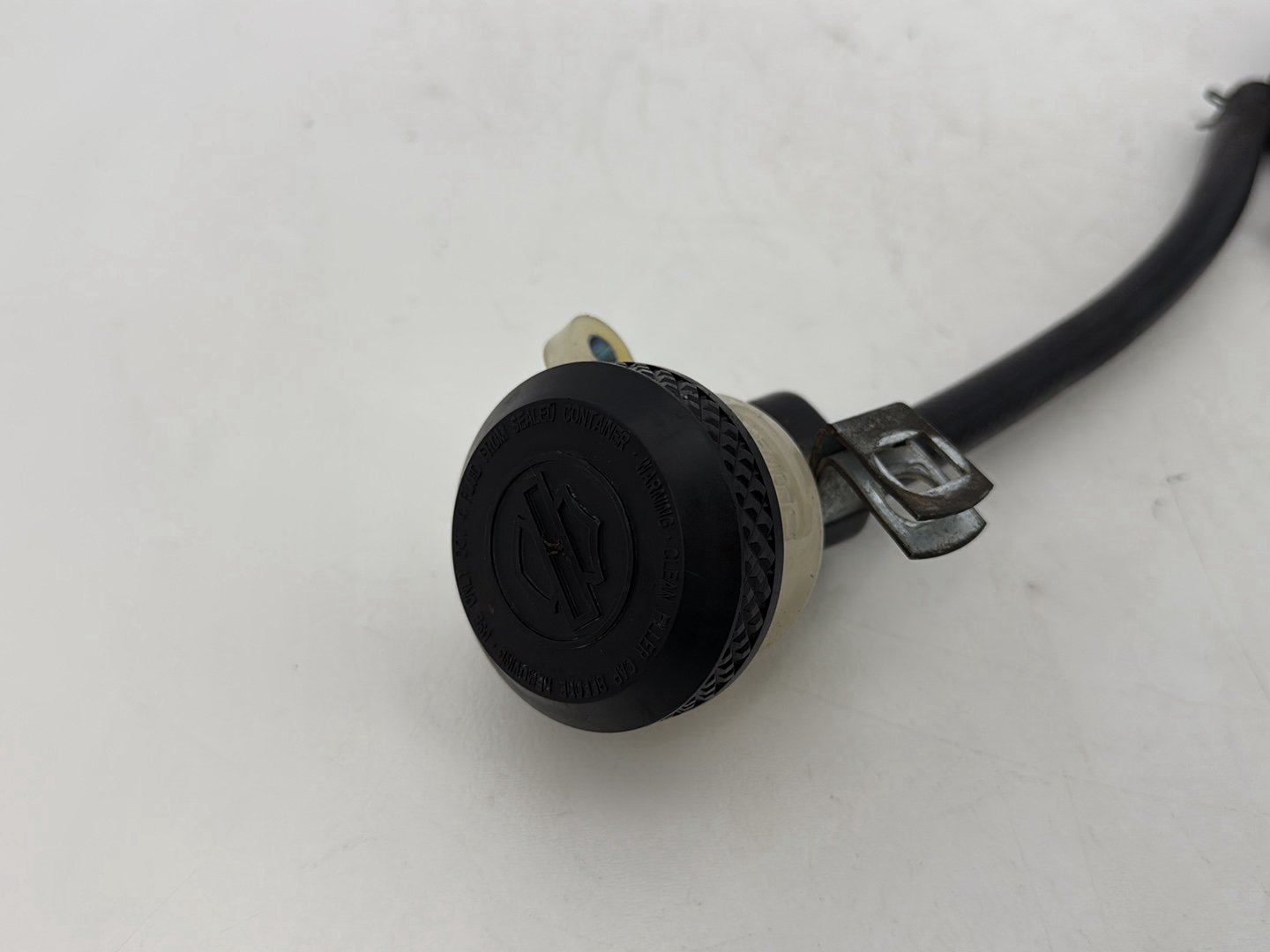 2009 Harley Sportster XL1200C 1200 Custom OEM Rear Brake Master Cylinder Bottle Brake Line