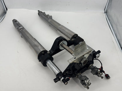 1999 - 2006 Harley-Davidson Touring Electra Glide Classic Front Triple Tree Set & LH RH Fork Legs Sliders  	45446-87A