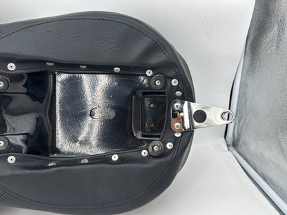 1999 - 2006 Harley-Davidson Dyna Wide Glide Passenger Rider Driver Seat Saddle MUSTANG