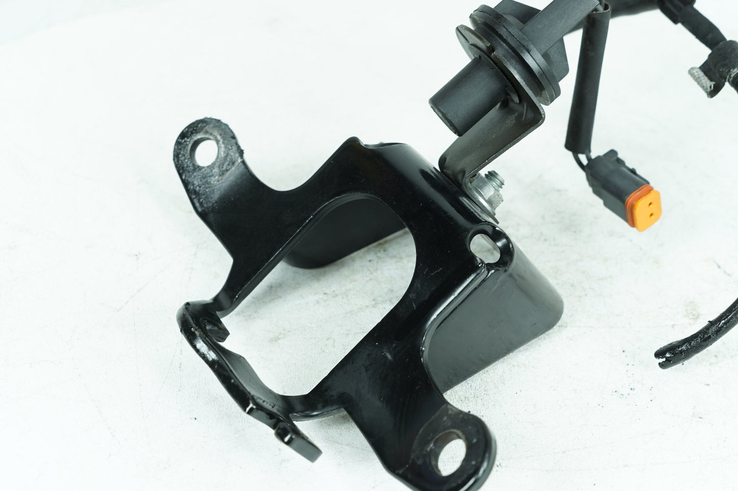 1991 - 2003 Harley-Davidson Sportster Hugger Wire Harness Loom Plug In Connector w/ Bracket Mounting Support Holder