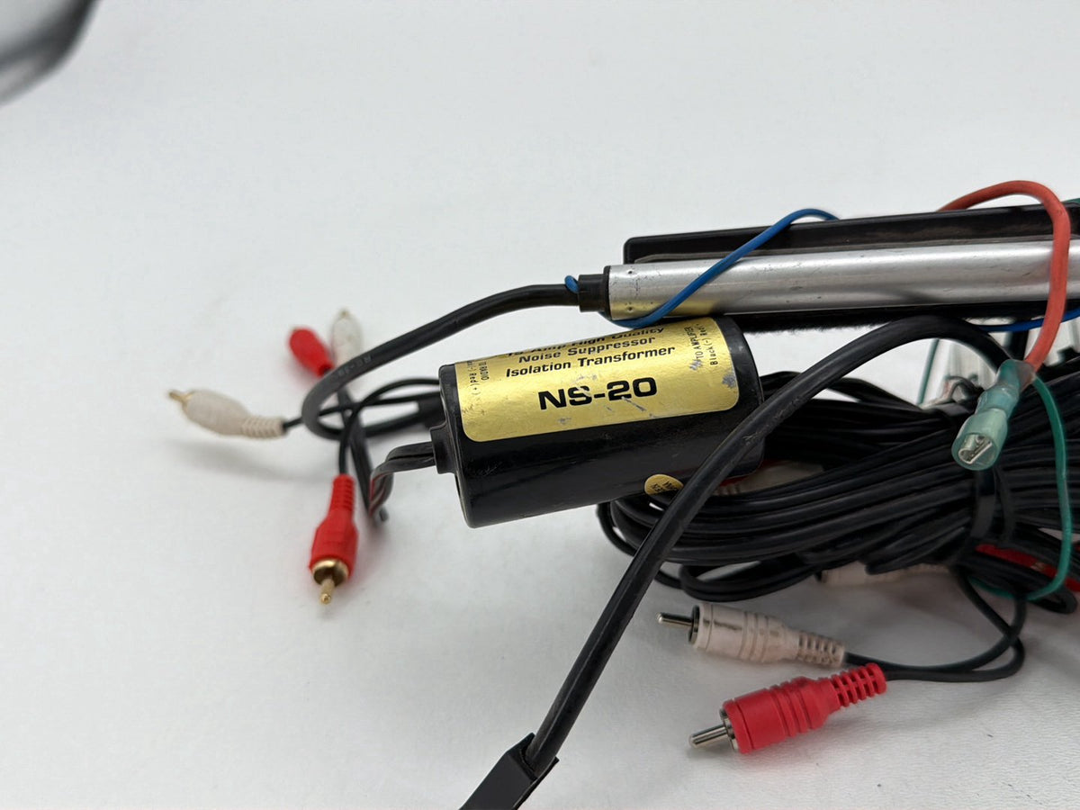 1997 Harley Road King Touring BOSS Radio Sound Amplifier Ground Loop Isolator