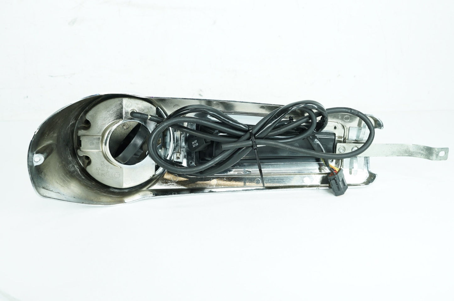 2007 - 2011 Harley-Davidson Touring Electra Ultra Fuel Gas Tank Dash Console NOKey 61270-08