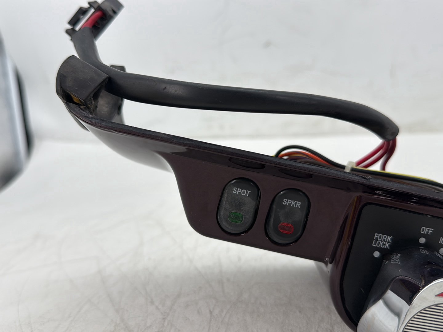 2005 Harley Electra Glide Touring Ultra FLHTCUI OEM Fuel Gas Tank Dash Console NOKey