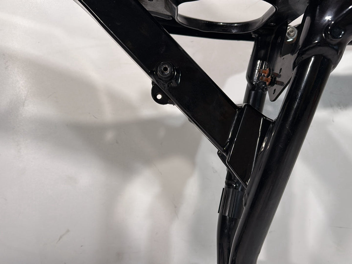 2013 Harley Dyna FXDWG Wide Glide OEM Body Main Frame Chassis S