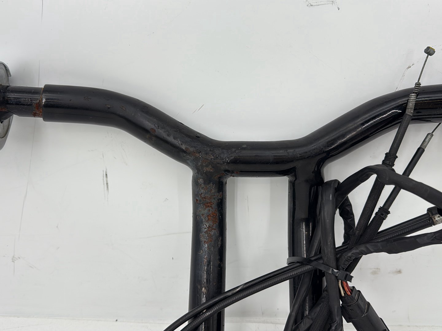 2007 - 2012 Harley-Davidson Dyna Super Glide Handlebars Left Right Switches Controls 71684-06 ,  71683-06