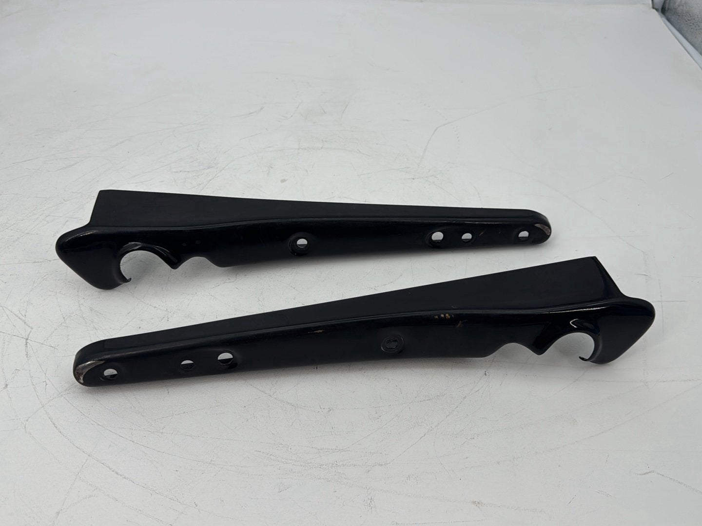 2009 Harley Sportster XL1200 1200 Low OEM Rear Left Right Fender Struts Bracket