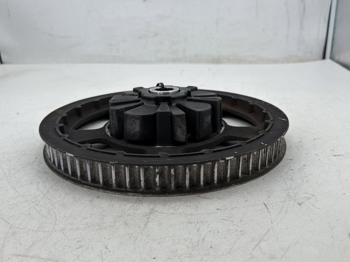 2015 Harley Electra Glide Ultra Low OEM Rear Driver Pulley Sprocket 68T