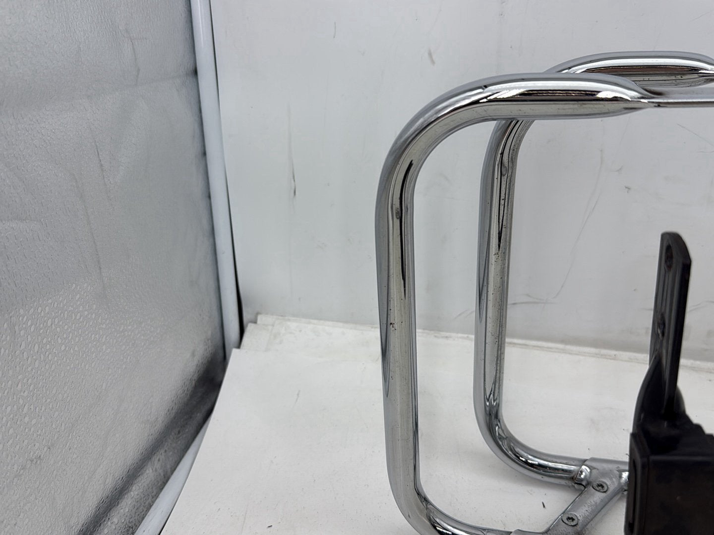 1998 Harley Touring FLHTCUI Electra Glide Ultra OEM Rear Left Right Saddlebag Guard Rails Bar