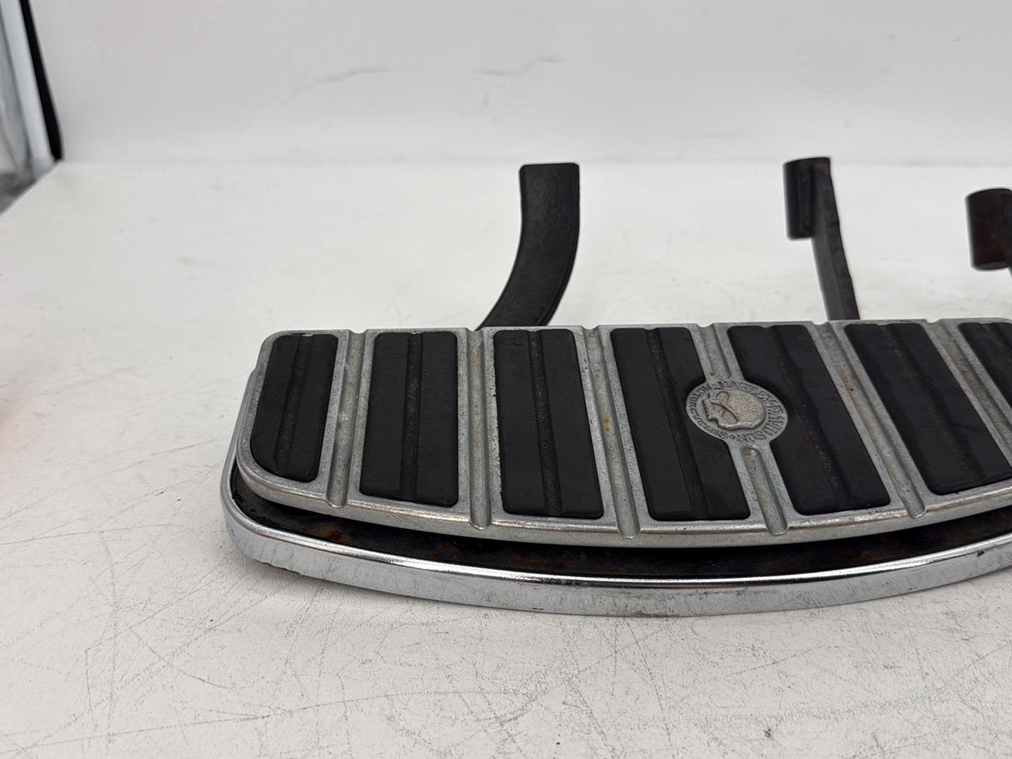 2006 Harley Touring FLHRI Road King OEM Left Right Driver Floorboard Foot Rest