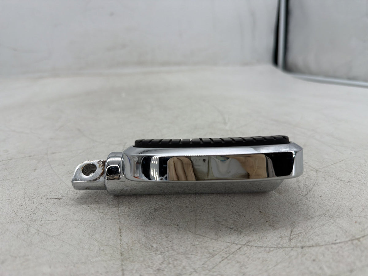 2001 Harley Fat Boy Softail FLSTFI OEM Rear Passenger 1 Foot Peg Step Rest