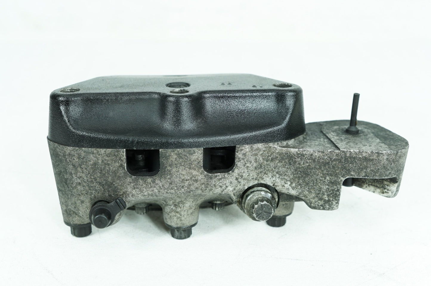 1999 - 2006 Harley-Davidson Touring Electra Glide Classic Rear Back Brake Caliper 44016-00D