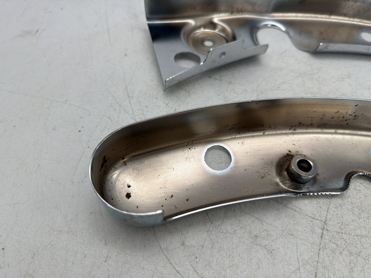 2010 Harley Street Glide Touring FLHX OEM Rear Left Right Fender Struts Bracket