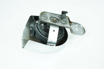 1999 - 2006 Harley-Davidson Softail Fat Boy Horn Signal Klaxon Chrome Cover 69012-93A