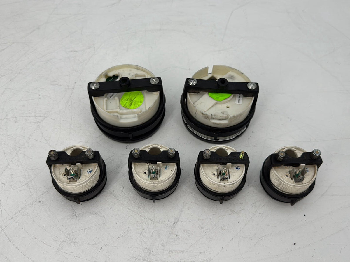 1999 - 2006 Harley-Davidson Touring Electra Glide Classic Air Oil Volt Fuel Tacho Speedo Gauges 60677-94A