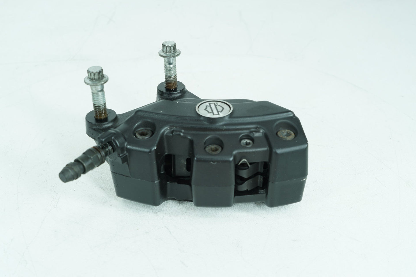 2007 - 2011 Harley-Davidson Touring Street Glide Front Right 1 Brake Caliper 44023-08