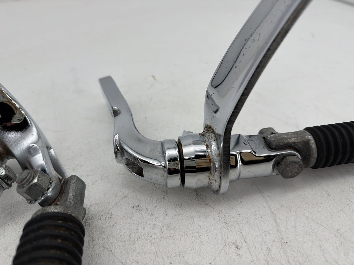 2005 Harley Dyna Super Glide Custom FXDC OEM Left Right Foot Brake Control Pegs