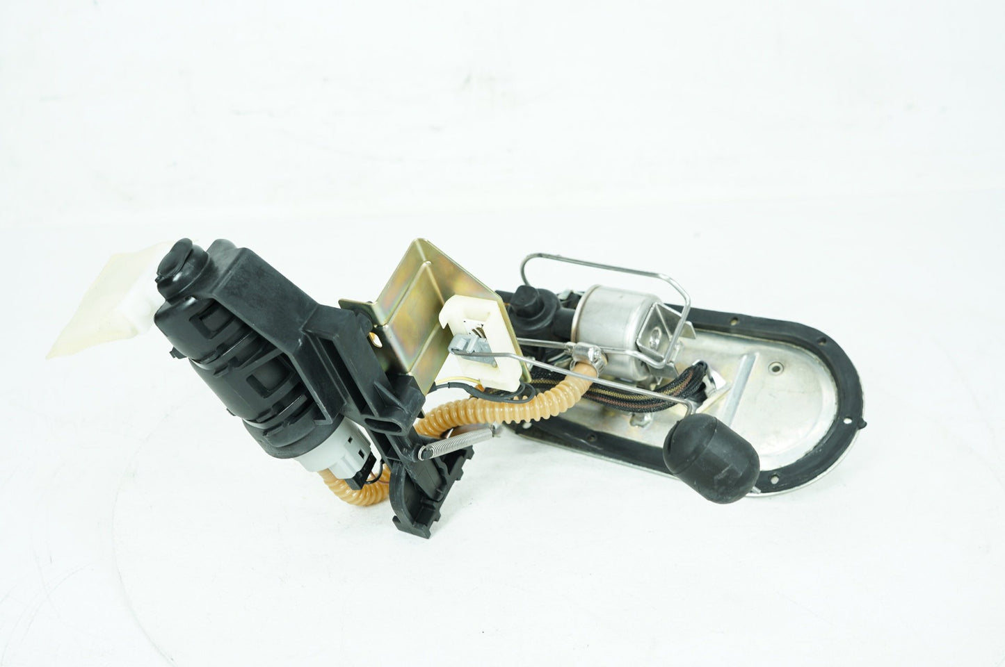 2000 - 2006 Harley-Davidson Touring CVO Screamin Eagle Road King Fuel Pump Gas Gasoline Petrol Sending 62897-01B