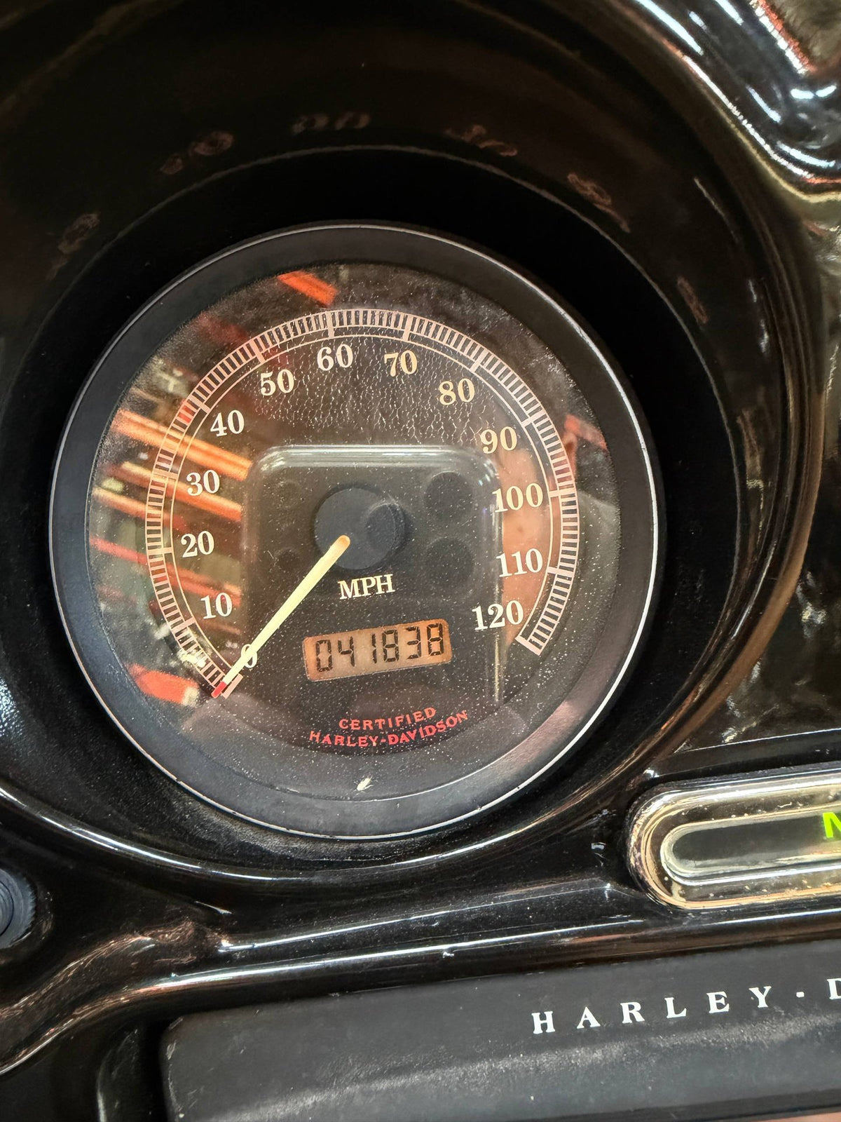 1999-2006 Harley-Davidson Electra Glide FLHT Touring