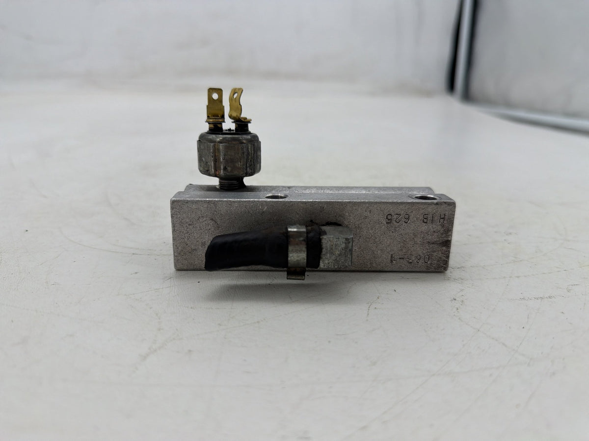 91 Harley Electra Glide Touring Classic OEM Rear Brake Master Cylinder 41755-86