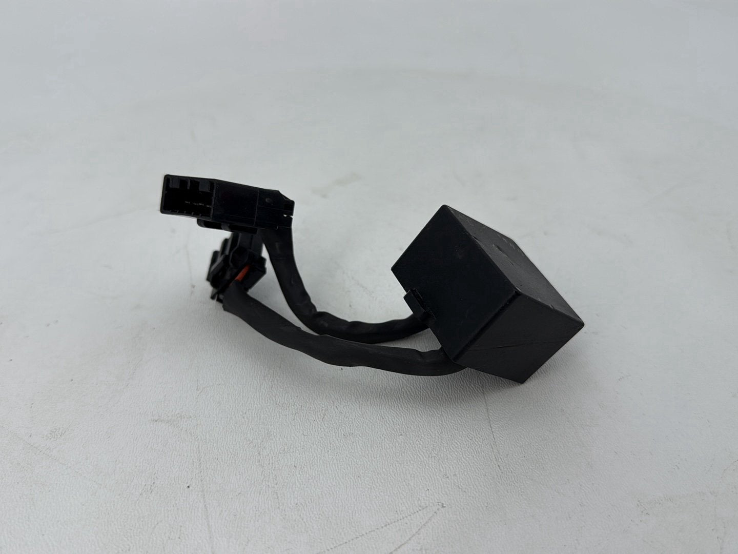 2004 - 2013 Harley-Davidson Sportster 883 Custom Flash Relay Control Module