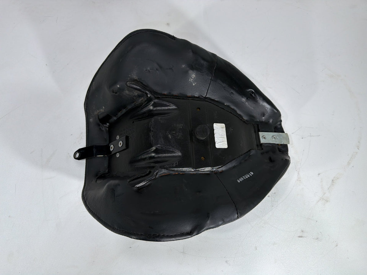 2014 Harley Softail Slim FLS OEM Rider Driver Solo Seat Pillion 52000031A
