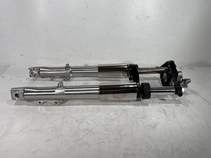 2005 Harley Electra Glide Touring Ultra FLHTCUI OEM Front Triple Tree Set & LH RH Fork Legs Sliders