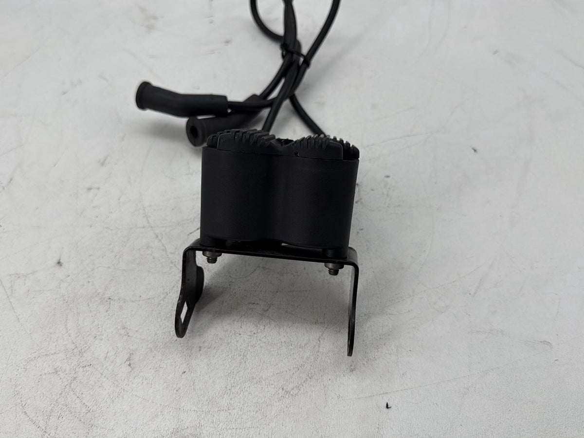 2006 Harley FLHTCI Electra Glide Classic OEM Ignition Coil Spark Plug Cable