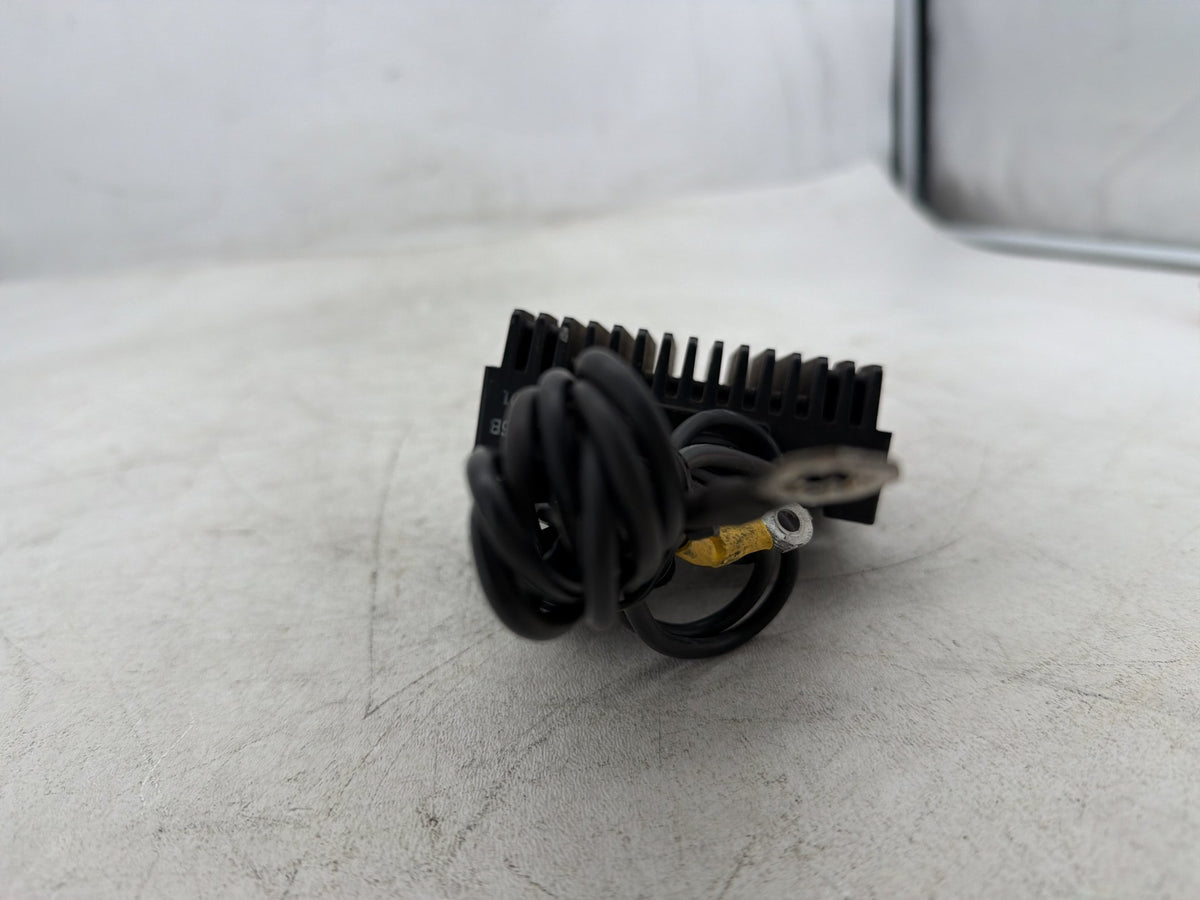 2002 Harley Dyna Wide Glide FXDWG OEM Voltage Regulator Rectifier 74631-04