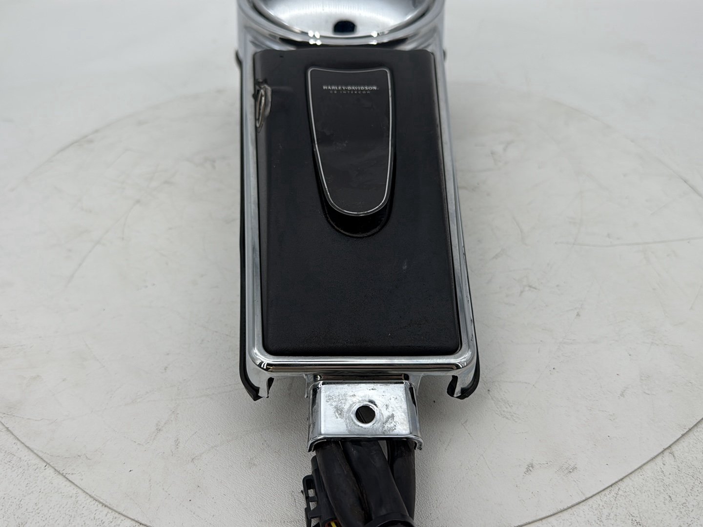 2007 - 2012 Harley-Davidson Touring Electra Glide Ultra Fuel Gas Tank Dash Console NOKey