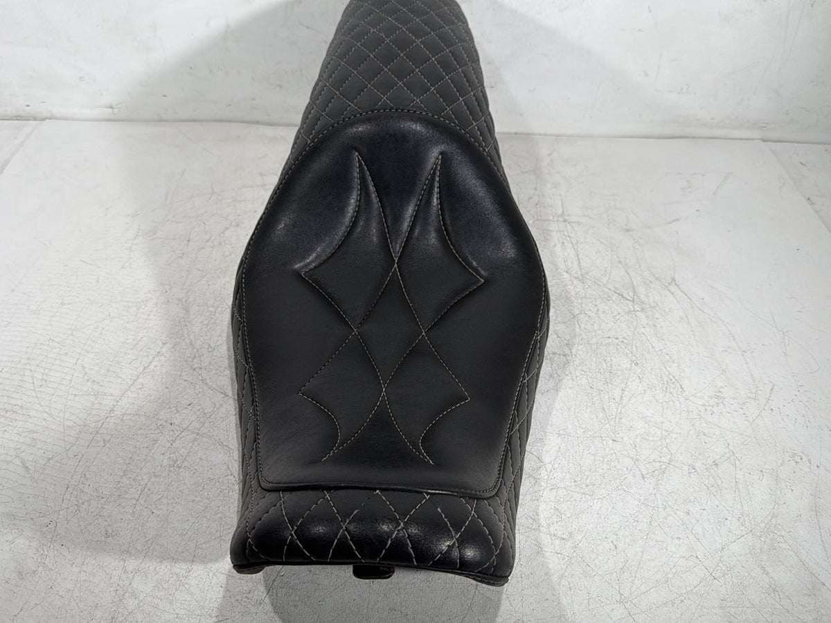 2009 Harley Dyna Street Bob FXDB OEM Passenger Rider Driver Seat Saddle