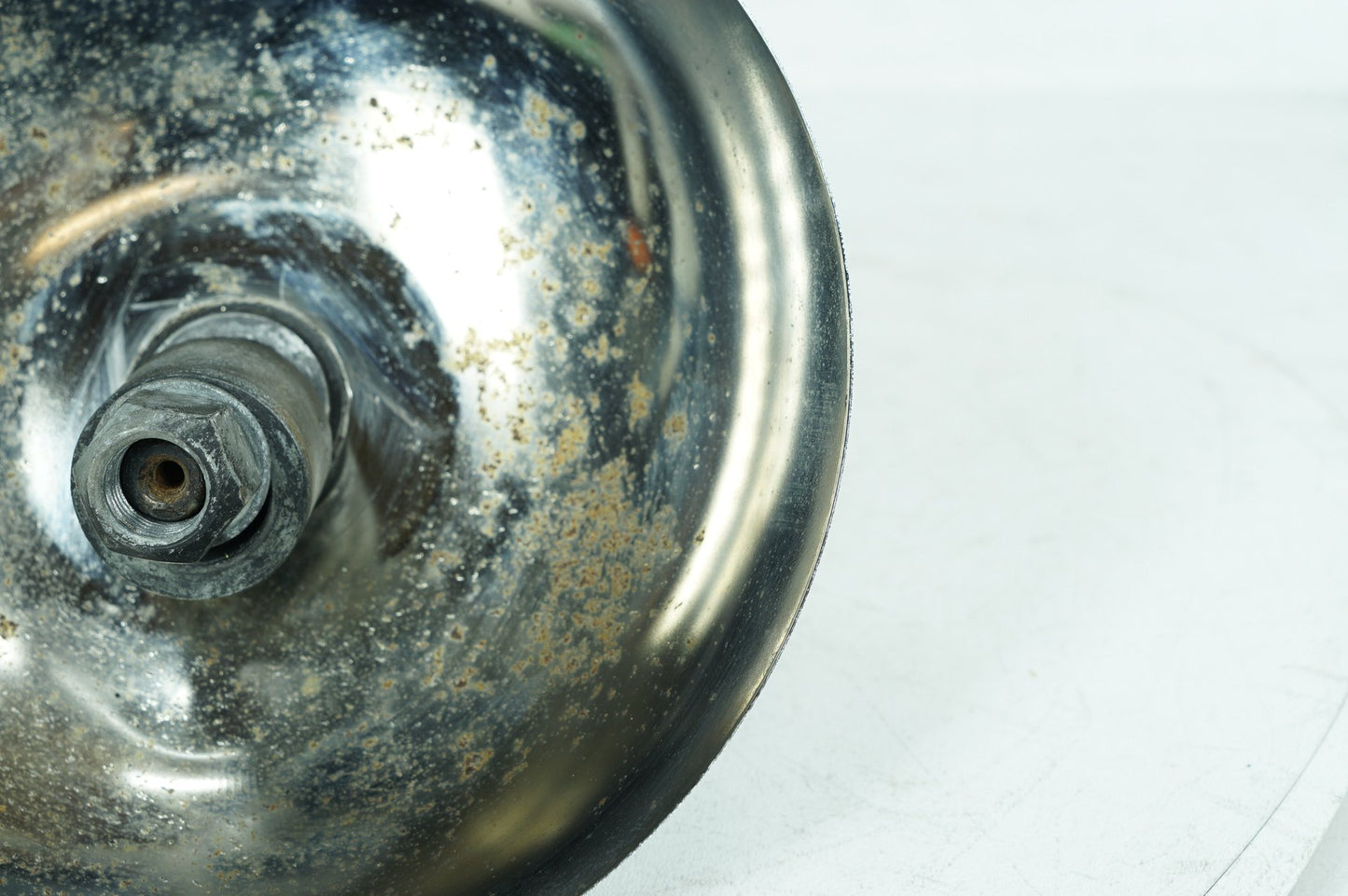2007 - 2012 Harley-Davidson Softail Heritage Classic Front Wheel Axle Bolt Shaft 41545-07A
