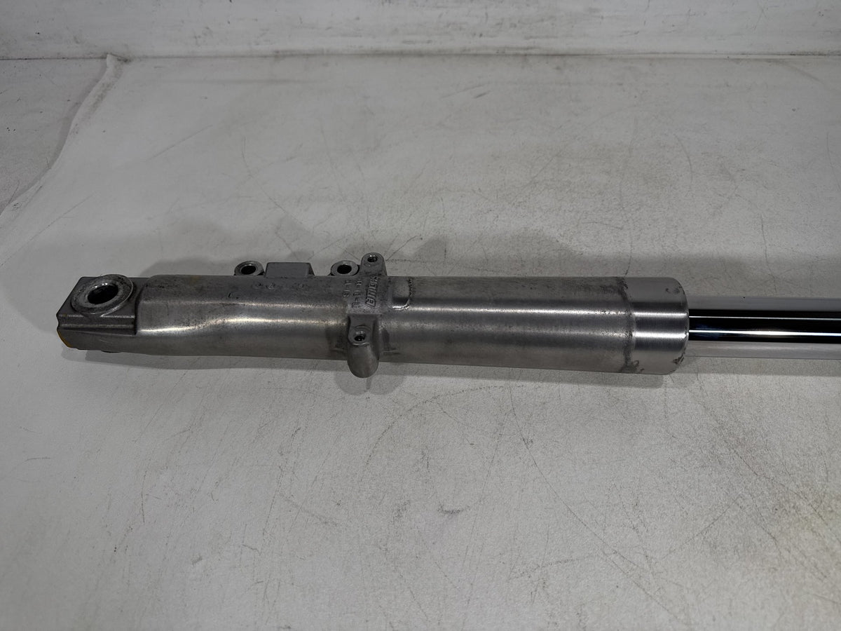 2011 Harley Electra Glide Touring Ultra OEM Front Left Fork 1 Slider Leg Tube