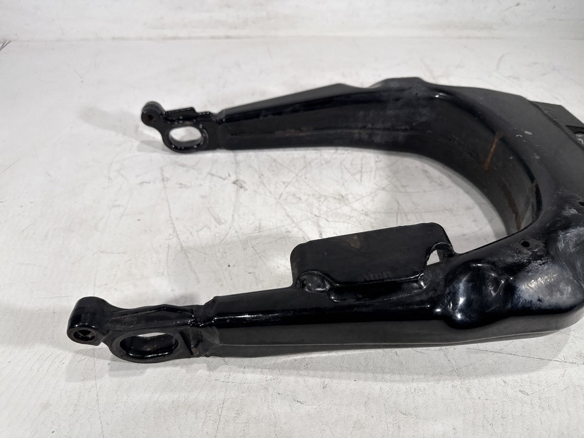2012 Harley Electra Glide Touring Ultra OEM Rear Fork Swingarm Swing Arm