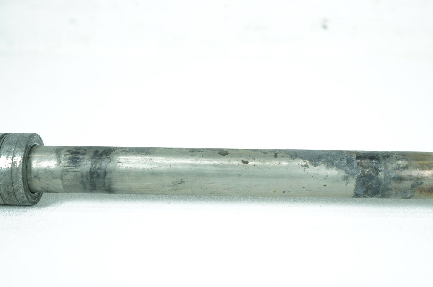 2004 - 2013 Harley-Davidson Sportster Low Rear Wheel Axle Bolt Shaft 41176-08