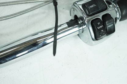 1999 - 2006 Harley-Davidson Touring Road King Police Handlebars Left Right Switches Controls 71684-06A