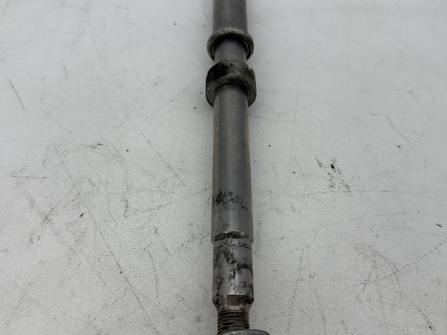 2004 - 2013 Harley-Davidson Sportster 1200 Custom Front Wheel Axle Bolt Shaft 43895-00