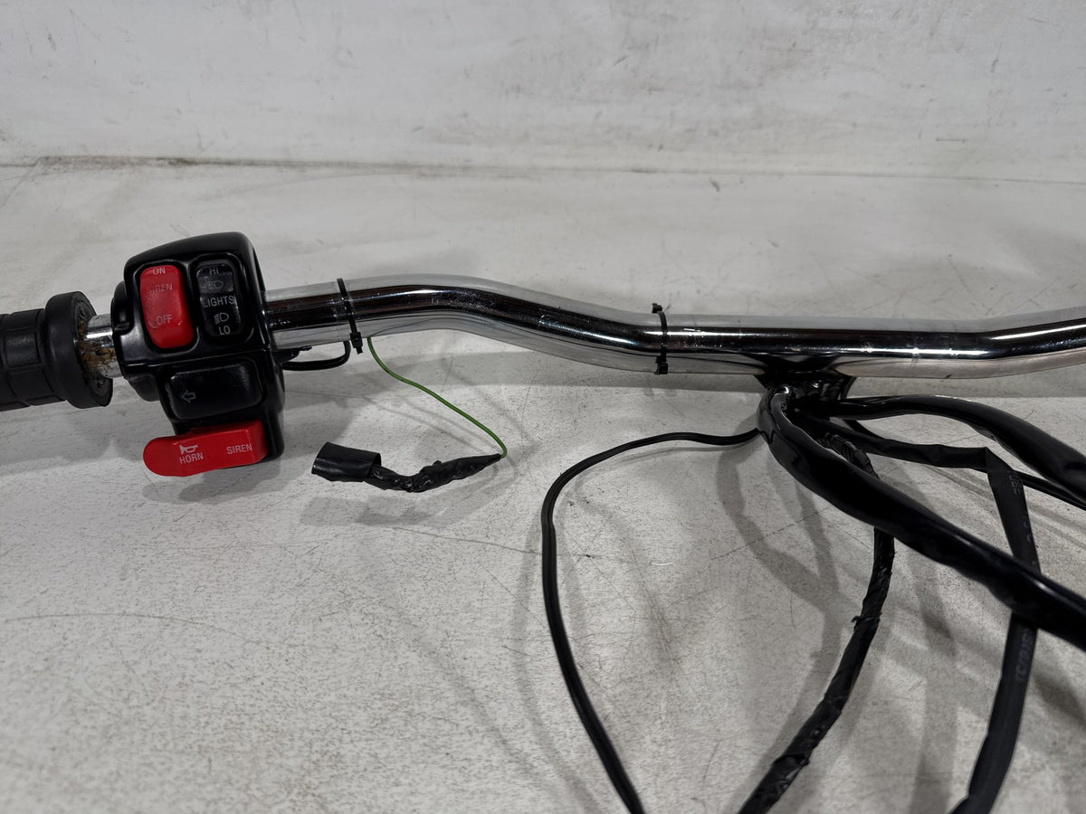 2011 Harley Electra Touring Police OEM Handlebars Left Right Switches Controls