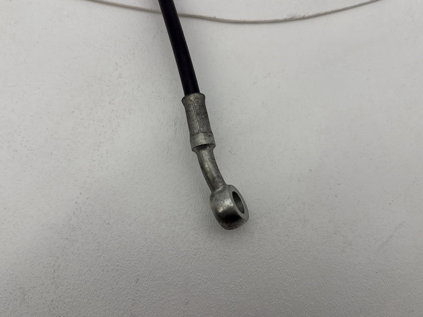 2007 - 2017 Harley-Davidson Dyna Wide Glide Rear Brake Hose Line Pipe NON-abs 42142-08B