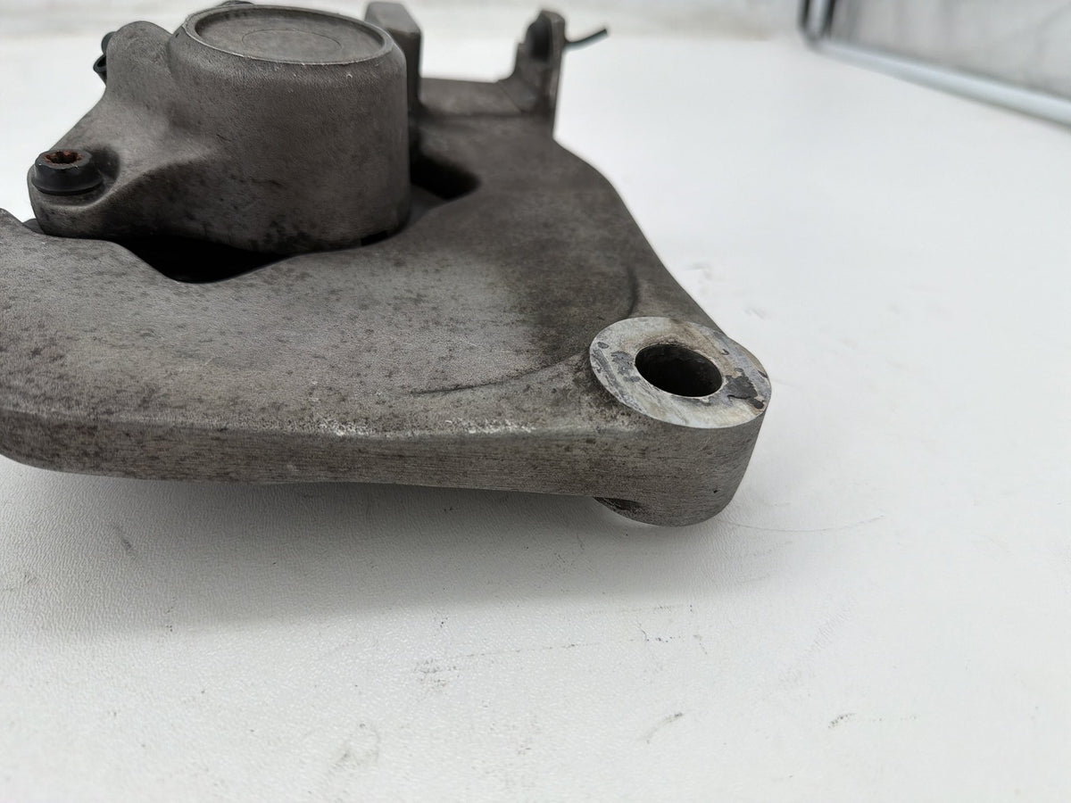 1995 Harley Electra Glide Touring Classic OEM Rear Back Brake Caliper w/ Bracket