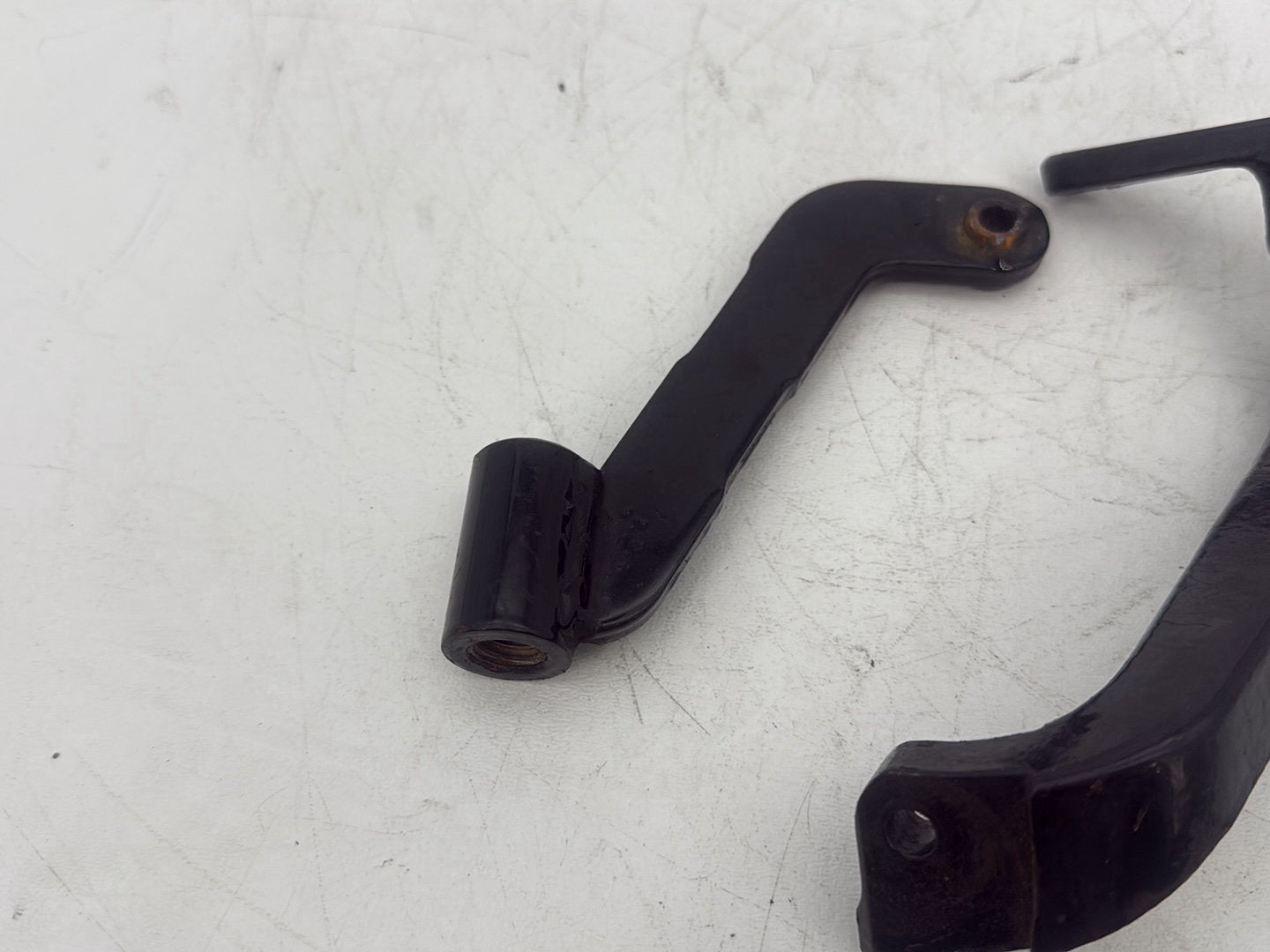 2005 Harley Touring FLHRCI Road King Classic OEM Right 1 Footboard Mount Bracket