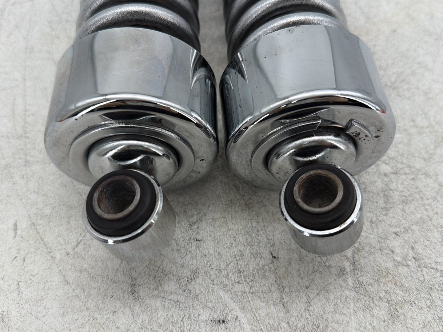 2006 Harley Dyna Super Glide FXDI OEM Rear Left Right Shock Absorbers