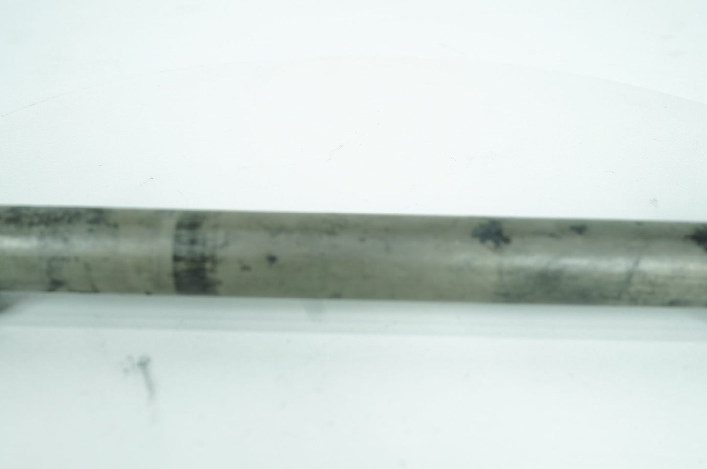 2004 - 2022 Harley-Davidson Sportster Iron 883 Rear Wheel Axle Bolt Shaft 41176-08