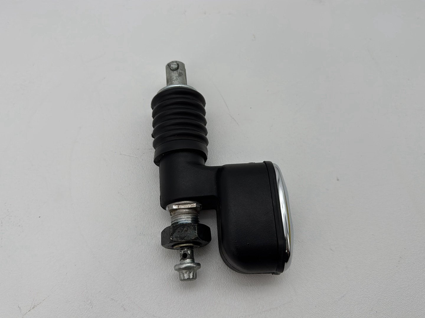 2008 Harley Softail Deluxe FLSTN OEM Rear Brake Master Cylinder Reservoir