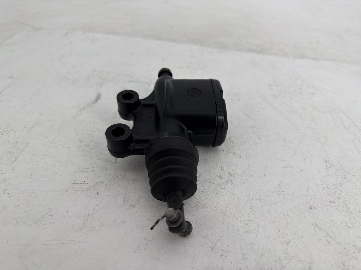 2013 Harley Street Glide Touring FLHX OEM Rear Brake Master Cylinder Reservoir