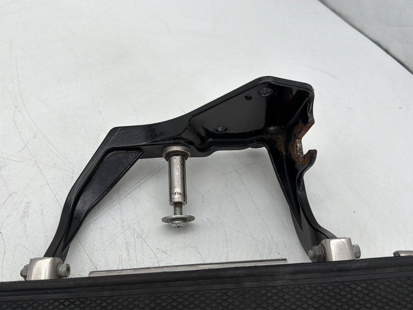 2011 Harley Heritage Softail Classic FLSTC OEM Left Right Driver Floorboard Foot Rest