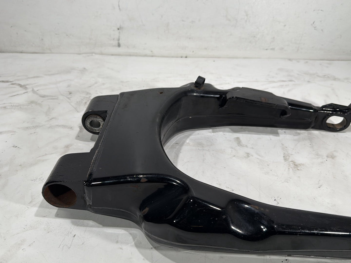 2009 Harley Street Glide Touring FLHX OEM Rear Fork Swingarm Swing Arm
