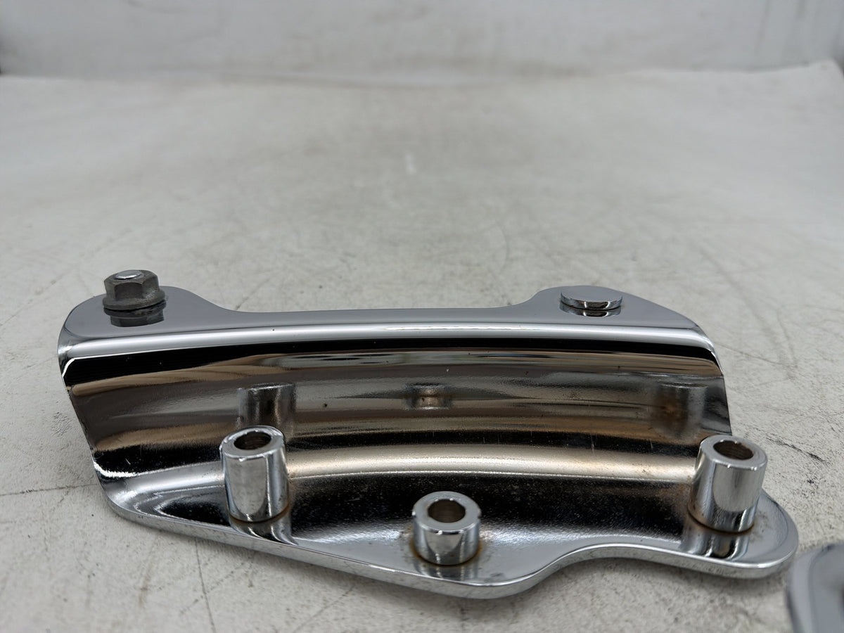 2010 Harley Road King Touring Police OEM 5 Point Detachable Docking Hardware