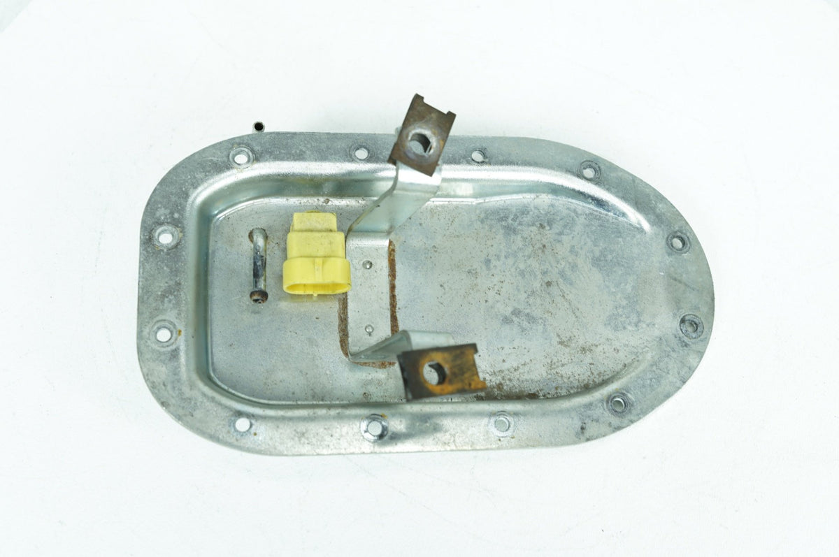 2005 Harley Dyna FXDLI Low Rider OEM Fuel Petrol Gas Pump Top Plate Cover